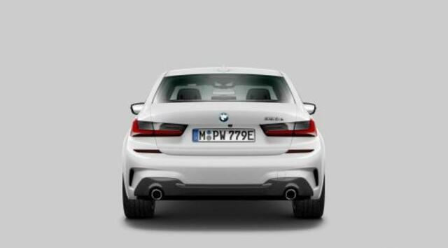 BMW 3-SERIE 330e M Sport - schuif/kanteldak - Head up - Elektrisch verwarmde/verstelbare stoelen - Hifi - Comfort Access - Cruise control - Active Guard Plus - Driving Assistant - Sportstoelen -