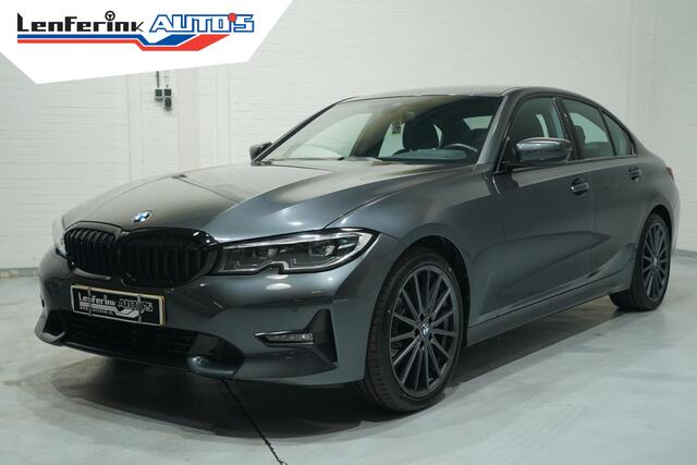 BMW 3-SERIE 320i Sport Line Led koplampen Apple Carplay Leder Memory Stoelverwarming 1e Eigenaar NAP