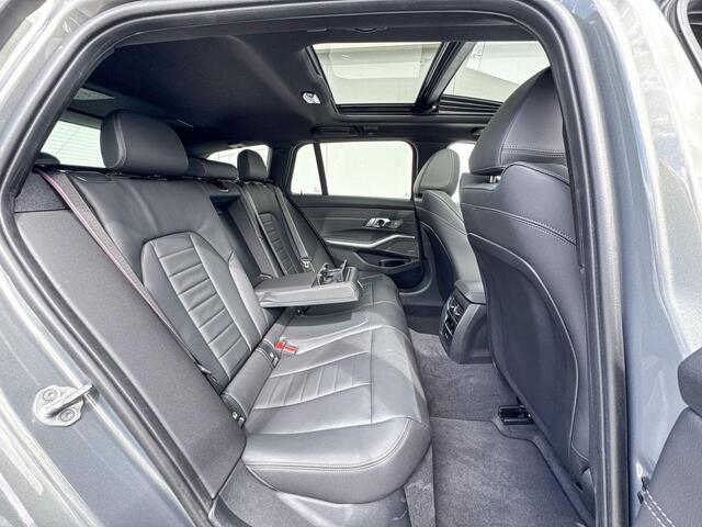 BMW 3-SERIE Touring 330e | M Sport | Innovation Pack | Harman Kardon