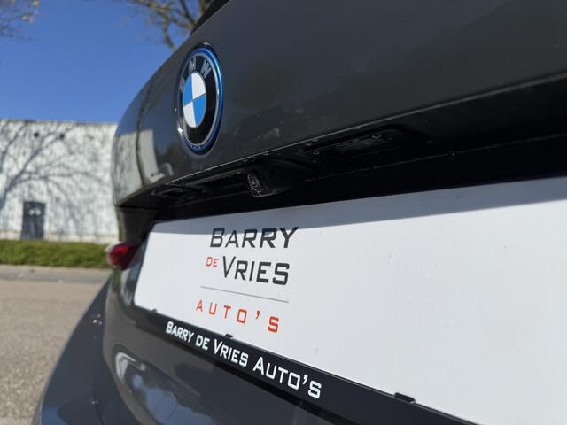 BMW 3-SERIE Touring 320e Business Edition Plus | Automatische Trekhaak | Adaptieve Cruise Control | Sportstoelen