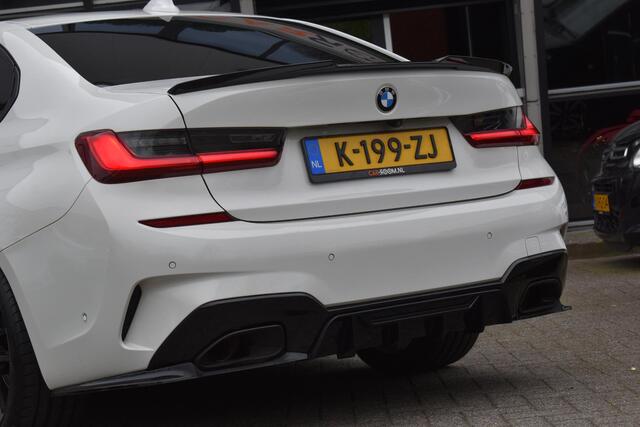 BMW 3-SERIE 320i High Executive M sport Pano Leder Camera HK