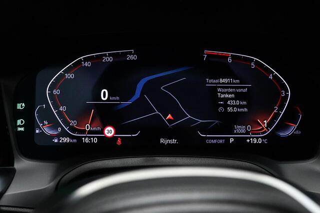 BMW 3-SERIE Touring 320i M-Sport High Executive | LASER LED | HEAD UP | CAMERA | TREKHAAK