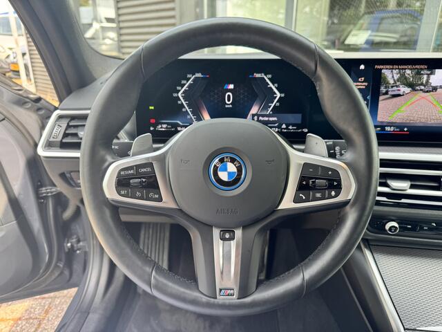 BMW 3-SERIE Touring 320e M-Pakket*LED-Matrix*Trekhaak*Eerste eigenaar*Origineel NL*