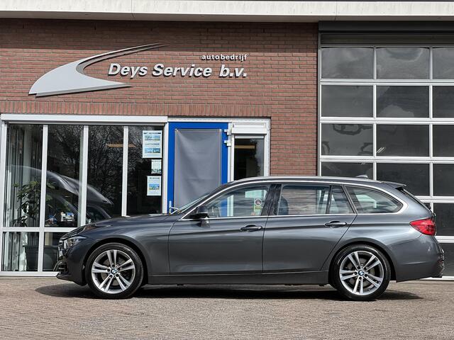 BMW 3-SERIE Touring 330d xDrive High Executive