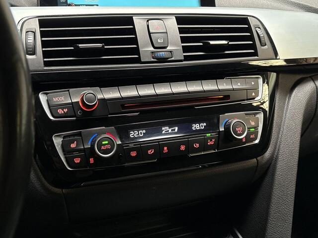 BMW 3-SERIE 320i M Sport High Executive 184Pk Automaat (GROOT NAVI, M PAKKET, LEDER, STOELVERWARMING, SPORTSTOELEN, PARKEERSENSOREN, GETINT GLAS, SPORT AUTOMAAT, NIEUWSTAAT)