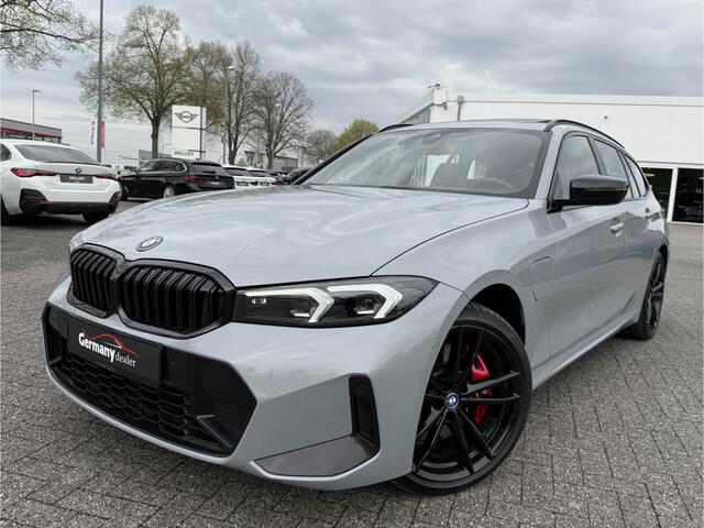 BMW 3-SERIE Touring 330e xDrive 292pk M-Sport+Pro M-Zetels+Memo Pano Tr-Haak Led M-Rem H&K Head-Up VOL!