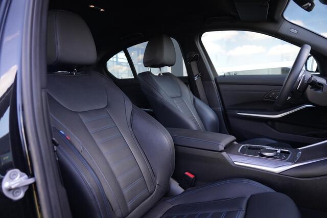 BMW 3-SERIE 330e M Sport High Executive 292pk Navigatie/HUD/360Camera