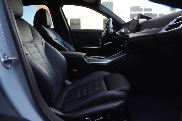 BMW 3-SERIE 330e M Sport High Executive 292pk Navigatie/HUD/360Camera