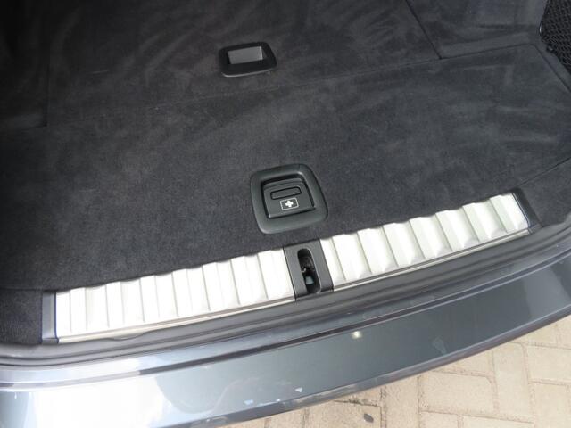 BMW 3-SERIE 330I Executive M-Sport Aut Ecc Acc Camera Navi Led 19 Inch 2020