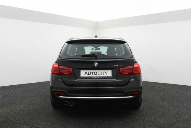 BMW 3-SERIE touring 320 i Luxury Line Purity Pano l Leder l Camera l VOL OPTIES