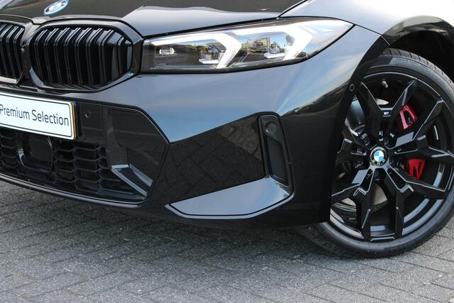 BMW 3-SERIE 330e M Sport Automaat / Schuif-kanteldak / Sportstoelen / Comfort Access / Harman Kardon / Adaptieve LED / Parking Assistant Plus