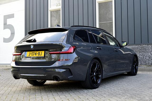 BMW 3-SERIE Touring 320i M-Sport Rijklaarprijs-Garantie Panorama dak trekhaak Sport interieur Led Camera