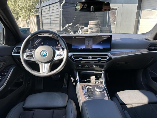 BMW 3-SERIE Touring 320e M-Pakket | Panoramadak | Facelift |