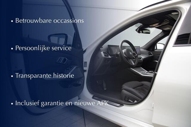 BMW 3-SERIE Touring 320e | M-Sport | Pano | HUD | ACC | H/K | Camera | Keyless | Ambiance Lighting
