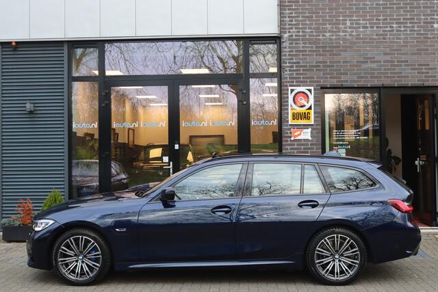 BMW 3-SERIE Touring 330e M-Sport Shadow Line Pano/Laser LED/Leder/360/Keyless/Headup/ACC/Dodehoek