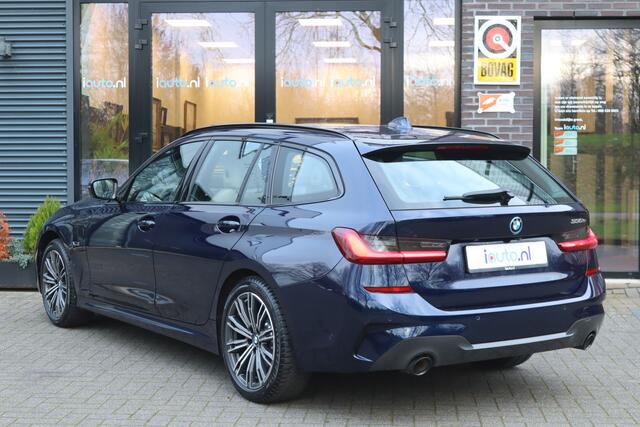 BMW 3-SERIE Touring 330e M-Sport Shadow Line Pano/Laser LED/Leder/360/Keyless/Headup/ACC/Dodehoek