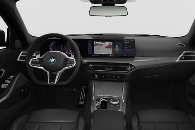 BMW 3-SERIE Sedan 330e M Sport Edition | M Sportpakket Pro | Comfort Pack