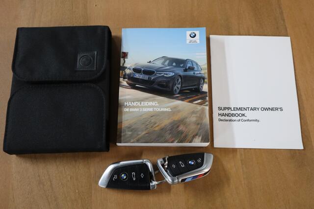 BMW 3-SERIE Touring 320i High Executive M Edition | Nieuw binnen | RIJKLAAR | Volle auto