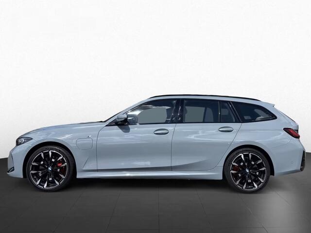 BMW 3-SERIE Touring 330e xDrive M-SPORT Pro ** AD. LED, BEIGE LEDER, TREKH, PANO, MEMORY, 19-inch LMV ** Ex BMW-AG ** ** INFORMEER OOK NAAR ONZE AANTREKKELIJKE FINANCIAL-LEASE TARIEVEN **