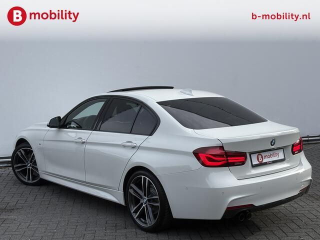 BMW 3-SERIE 320i High Executive M-Sport Schuif/kanteldak Apple CarPlay | Hifi | Achteruitrijcamera | DAB | Leer | NL Auto!