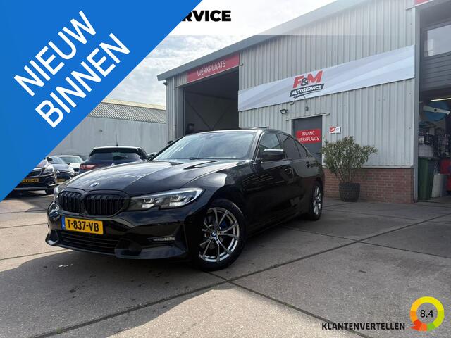 BMW 3-SERIE 320i High Executive Keyless, clima, stoelverwarming, pdc, cruise