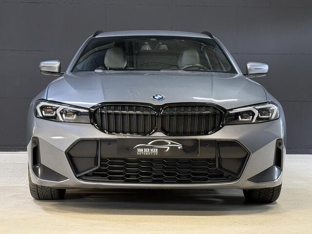 BMW 3-SERIE Touring 330e | M-pakket | Lederen sportstoelen | Harman/Kardon | Sfeerverlichting | Full LED