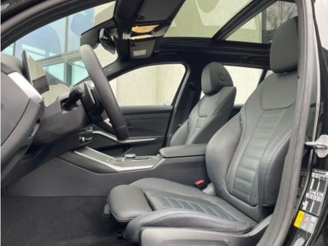 BMW 3-SERIE Touring 330e xDrive M-SPORT ** AD. LED, LEDER, PANORAMA, TREKH, MEM, H&K, 19-inch LMV ** Ex BMW-AG ** ** INFORMEER OOK NAAR ONZE AANTREKKELIJKE FINANCIAL-LEASE TARIEVEN **