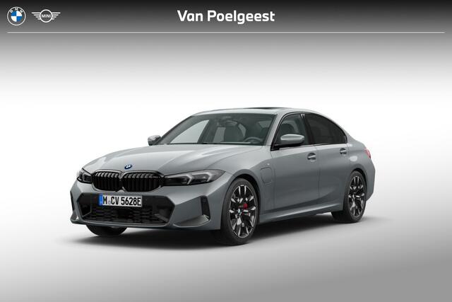 BMW 3-SERIE Sedan 330e M Sport Edition | M Sportpakket Pro | Innovation Pack | Comfort Pack