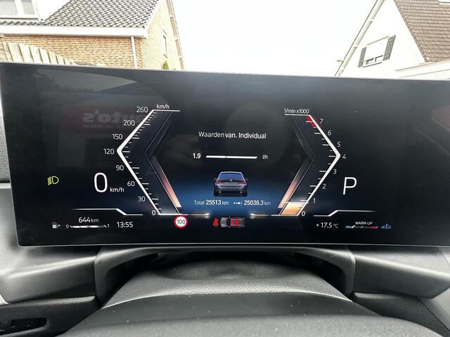 BMW 3-SERIE Touring 318i Org NL Panorama|AdaptieveCruise|Leder