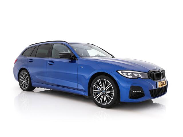 BMW 3-SERIE Touring 330e High Executive M-Sportpack (Plug-in) Aut. *LEATHER-MICROFIBRE | FULL-LED | DIGI-COCKPIT | HEATED-SPORTSEATS | CAMERA | CARPLAY | SHIFT-PADDLES | NAVI-FULLMAP | PRIVACY-GLASS | ECC | PDC | CRUISE | TOWBAR | 18''ALU*