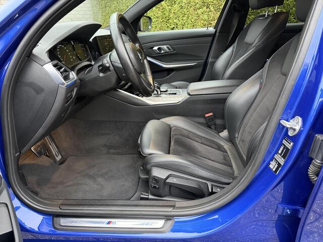 BMW 3-SERIE 318i High Executive / M-Sport / Carplay