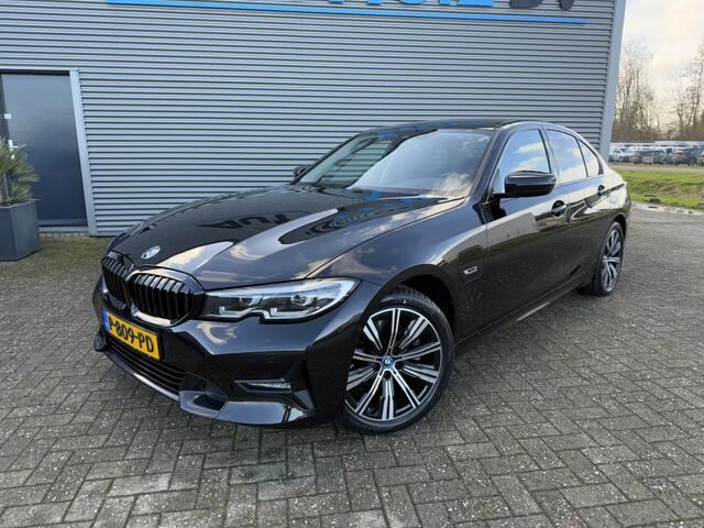 BMW 3-SERIE 320e Business Edition Plus Sport LineLederen Sportstoelen Carplay Achteruitrijcamera Live cockpit pro