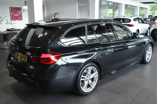 BMW 3-SERIE Touring 318i M Sport navi clima cruise led leer 18 inch !!