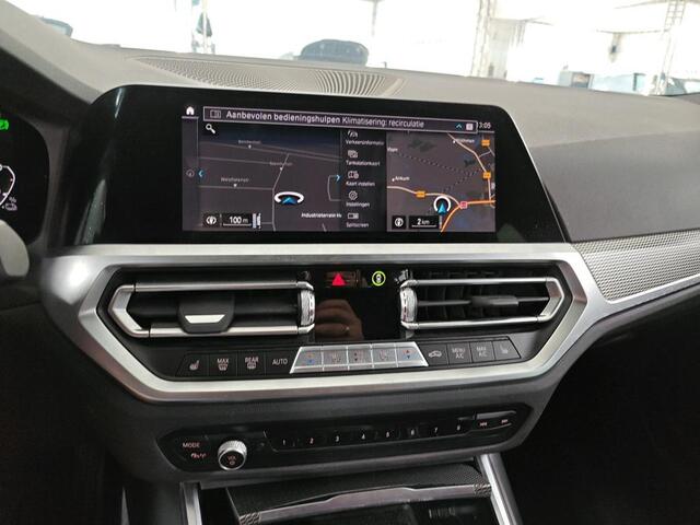 BMW 3-SERIE Touring 320e Business Edition Plus NL-AUTO | LEDER | M-PAKKET