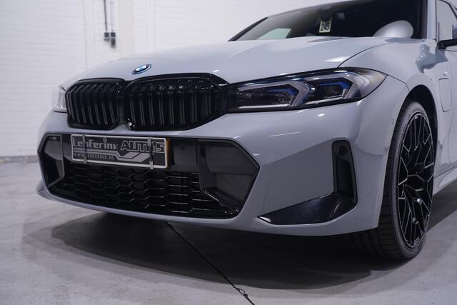 BMW 3-SERIE 330e M Sport Head up Schuifdak Camera Memory Shadowline 20 Inch Apple Carplay Travelpakket