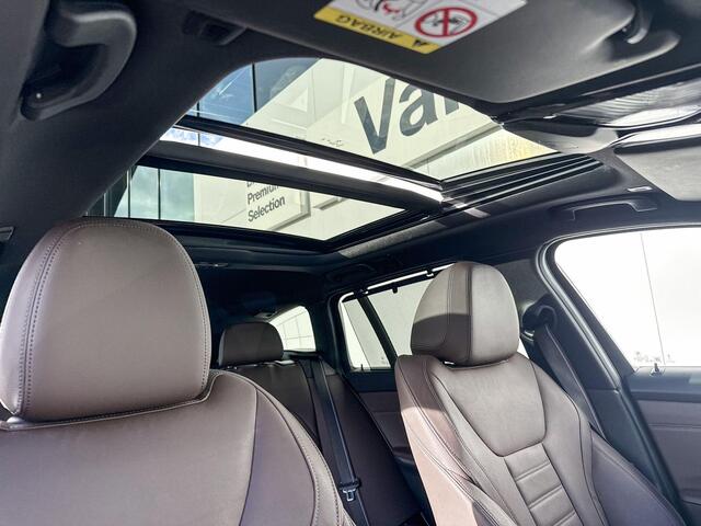 BMW 3-SERIE Touring 330e xDrive M Sport | Copilot Pack | Trekhaak