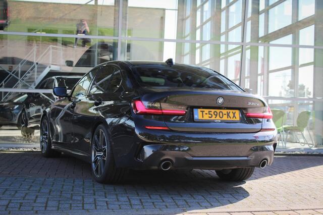 BMW 3-SERIE 330e M-Sport Leder alcantara