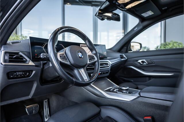 BMW 3-SERIE Touring 330i - M Sport | Panorama | Elek. Trekhaak | ACC