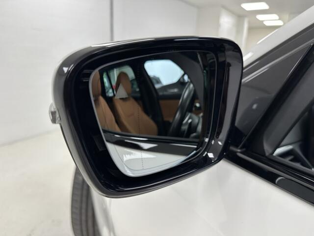 BMW 3-SERIE Touring 330e xDrive | Cognac bekleding | Panoramadak | Head-up-D