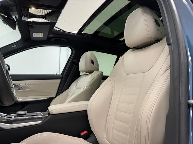 BMW 3-SERIE Touring 330e M-Sport Pro | Arctic Race Blue | Sport Pro Package | Harman/Kardon