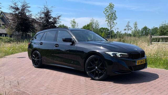 BMW 3-SERIE Touring 318i Facelift model | Sportstoelen | 19 Inch | NL-Auto |