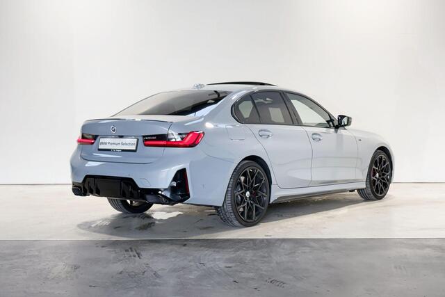 BMW 3-SERIE Sedan 330e Innovation Pack M Sportpakket Pro