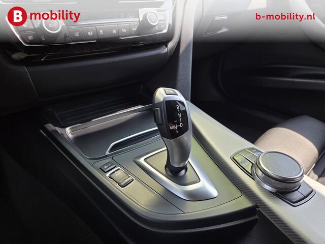 BMW 3-SERIE Touring 318i High Executive M-Sport Apple CarPlay M-Perfromance | Leer | Stoelverwarming | PDC | Cruise Control