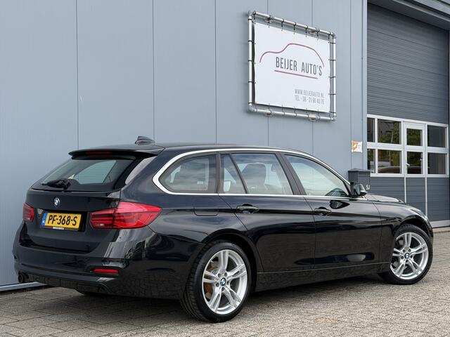 BMW 3-SERIE Touring 318i Executive Automaat Navigatie/18inch.
