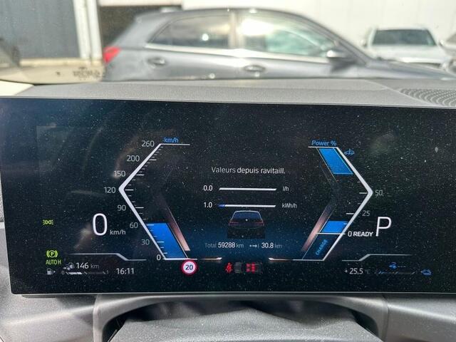 BMW 3-SERIE Touring 320e PHEV Leder | Park Assist | Carplay/Android