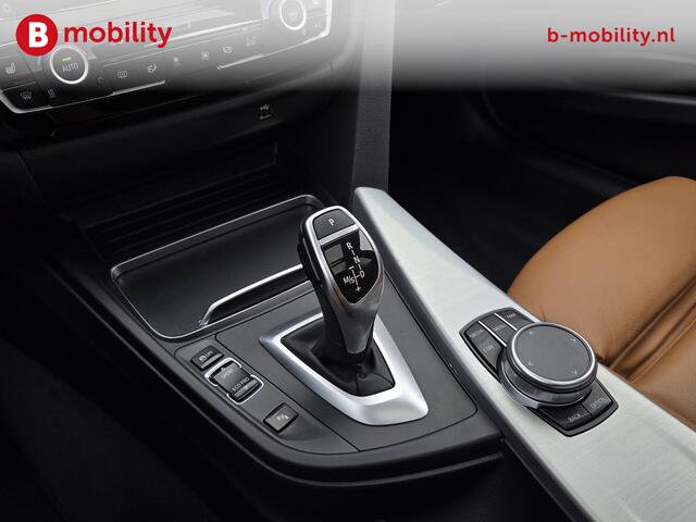 BMW 3-SERIE Touring 320i High Executive M-Sport Trekhaak 1800kg Panoramadak Apple CarPlay NL Auto! | Head-Up | Achteruitrijcamera | Leer | Dealer Auto