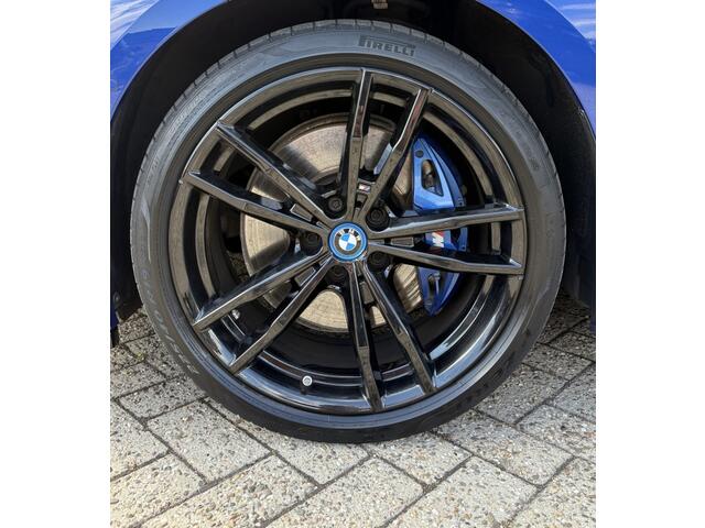 BMW 3-SERIE Touring 320e M-Sport Performance | Pano | H&K | Trekhaak