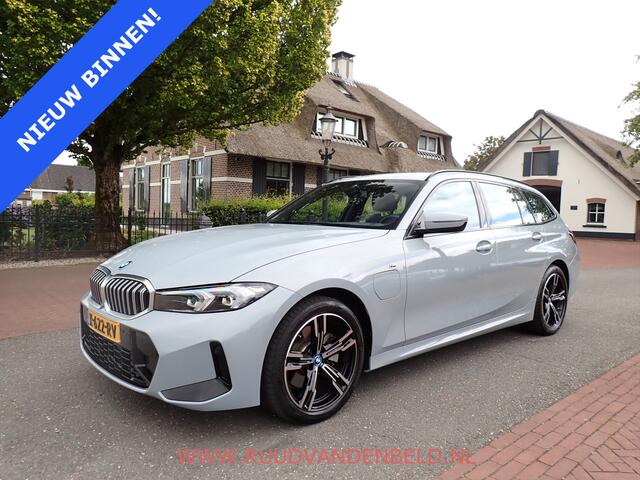 BMW 3-SERIE Touring 320e / TREKHAAK / FACELIFT WIDESCREEN / CARPLAY / SPORTSTOELEN