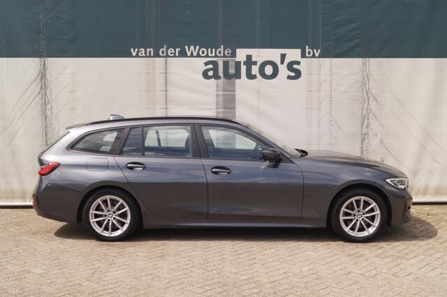 BMW 3-SERIE Touring 320e PHEV Business Edition Plus -LEER-ECC-NAVI-