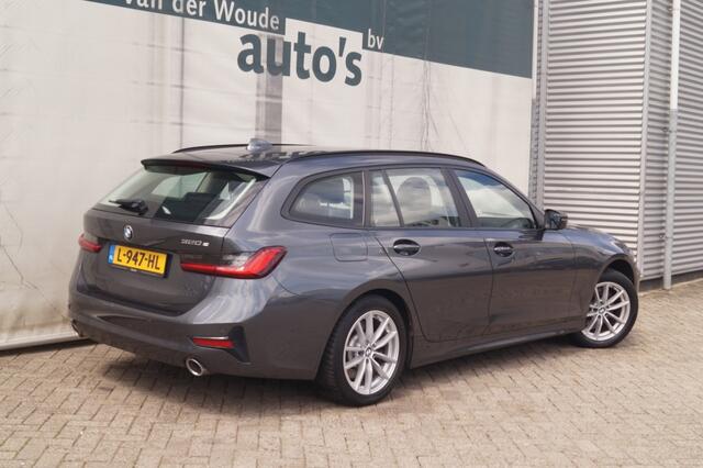 BMW 3-SERIE Touring 320e PHEV Business Edition Plus -LEER-ECC-NAVI-